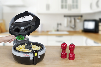 Single Thin waffle maker with 180° opening, L/R